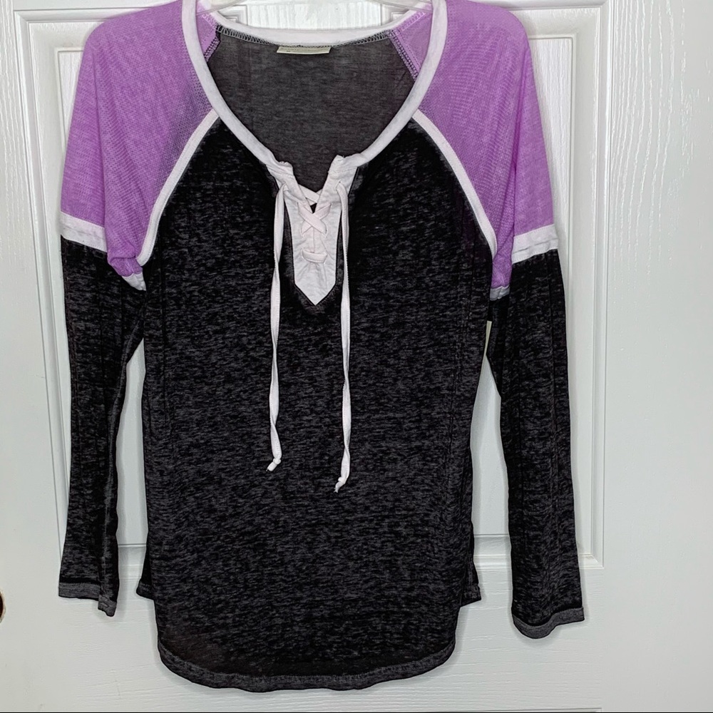 Bobbie Brooks Tie Front Raglan Tee Purple BLK NWT - Picture 1 of 10